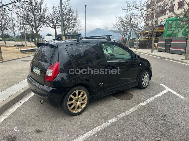 Usado Citroën C2 VTR Sport 70 CV (51 kW) 2007 Negro Utilitario