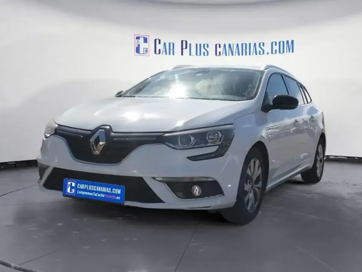 Usado Renault Mégane Life 115 CV (84 kW) 2019 Blanco