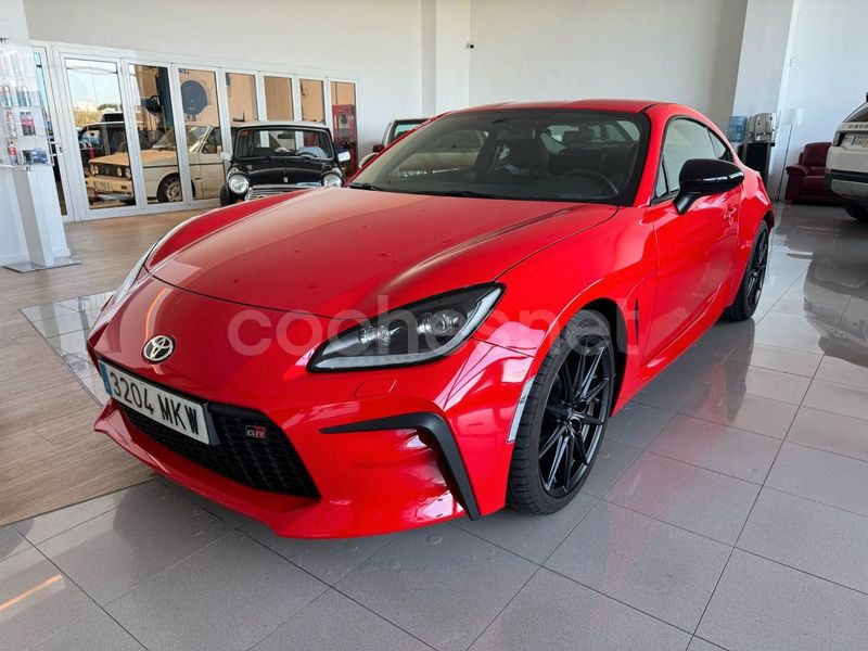Rojo Usado 2023 Toyota GR86 Coupe | 44.800 € (Precio justo) - Imagen 1/4