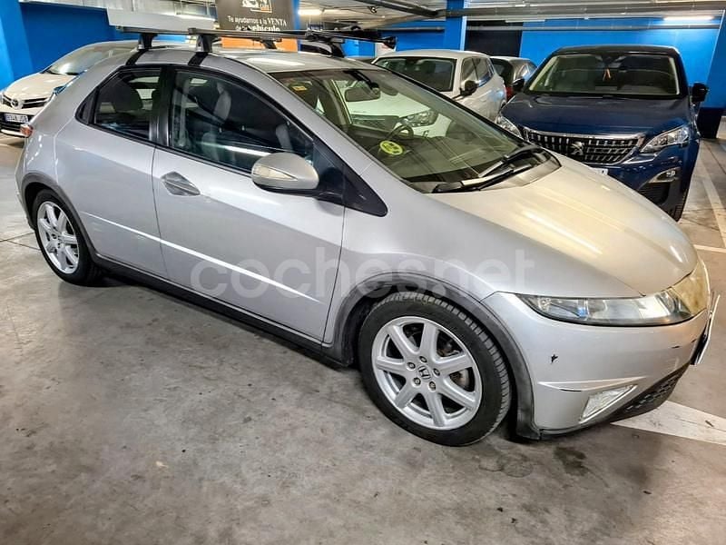 Usado Honda Civic Sport 140 CV (102 kW) 2009 Gris / plata Berlina