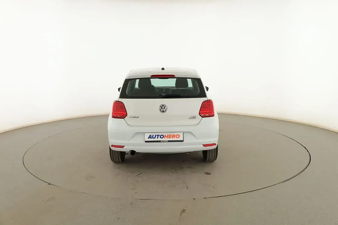 Usado VW Polo Sport 90 CV (66 kW) 2014 Blanco Berlina