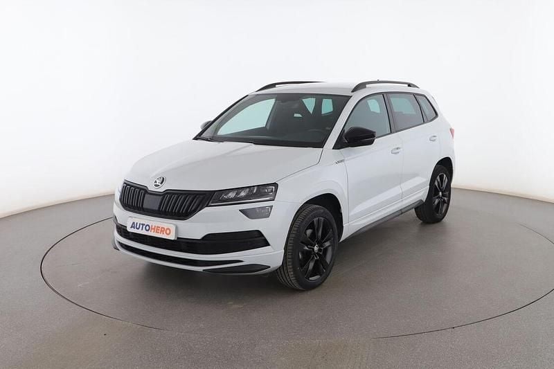Blanco Usado 2021 Skoda Karoq SportLine SUV | 24.399 € (Precio justo) - Imagen 1/3