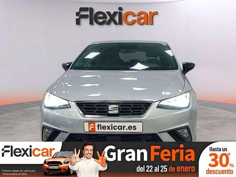 Gris Usado 2024 Seat Ibiza FR Berlina | 15.290 € (Buen precio) - Imagen 1/4