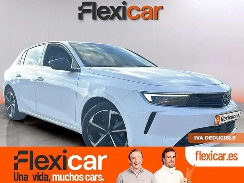 Blanco Usado 2022 Opel Astra Elegance Utilitario | 14.970 € (Precio justo) - Imagen 1/4