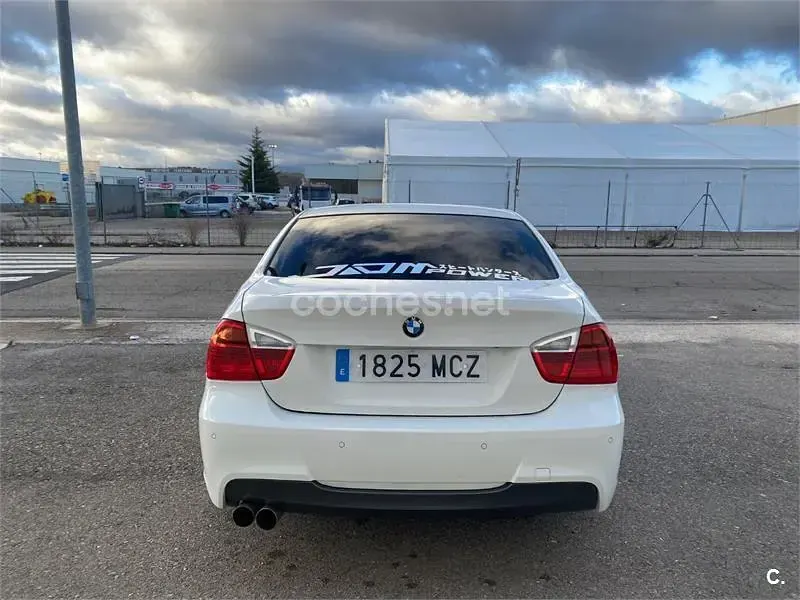 Usado BMW 320 150 CV (110 kW) 2007 Blanco Berlina