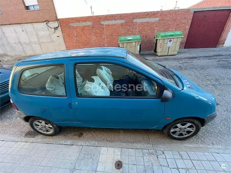 Usado Renault Twingo 55 CV (40 kW) 1996 Azul Utilitario
