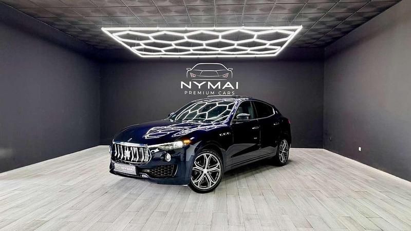Usado Maserati Levante 350 CV (257 kW) 2021 Azul SUV