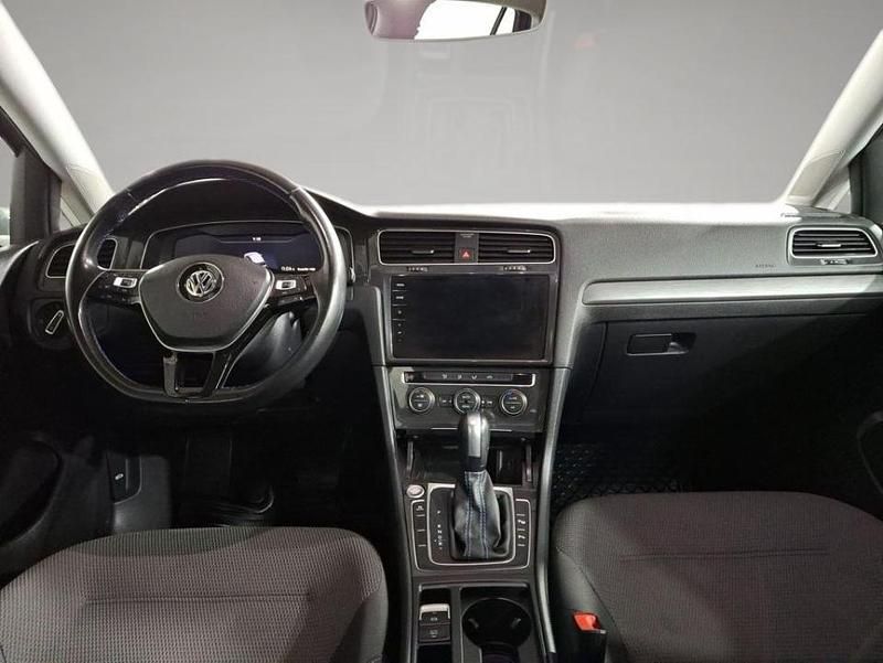 Usado VW e-Golf 100 kW (136 CV) 2020 Plata tungsteno (metalizado) Utilitario