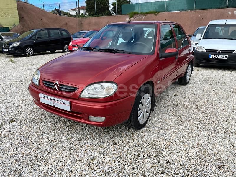 Granate Usado 2001 Citroën Saxo Utilitario | 2600 € (Precio justo) - Imagen 1/4