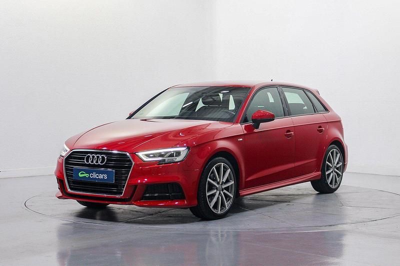 Usado Audi A3 S-Line 116 CV (85 kW) 2019 Rojo Berlina