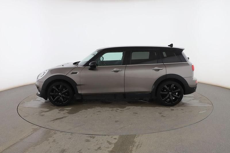 Usado Mini Cooper D Clubman 150 CV (110 kW) 2019 Gris Familiar