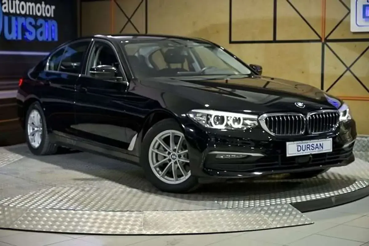 Usado BMW 530e 252 CV (185 kW) 2020 Negro Berlina