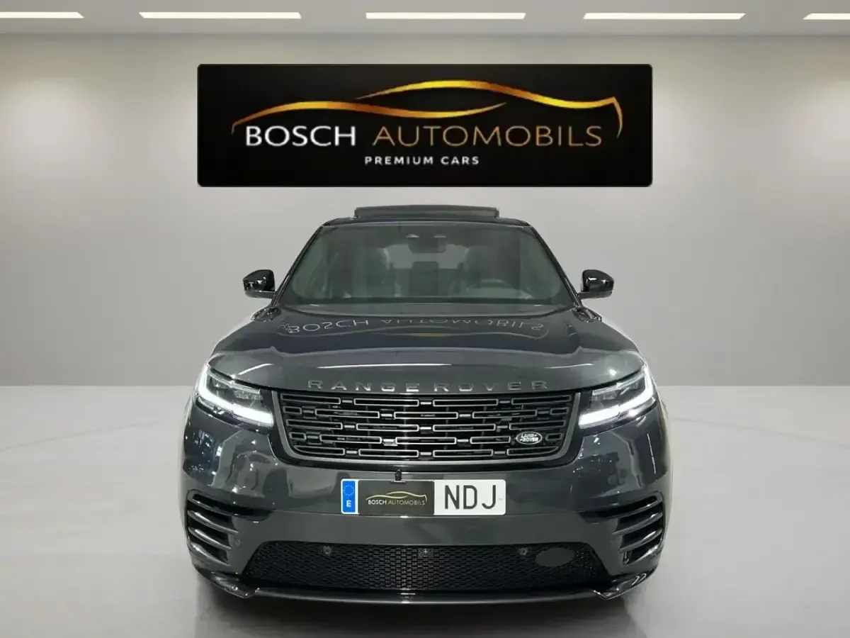 Usado Land Rover Range Rover Velar SE Dynamic 404 CV (297 kW) 2025 Gris SUV