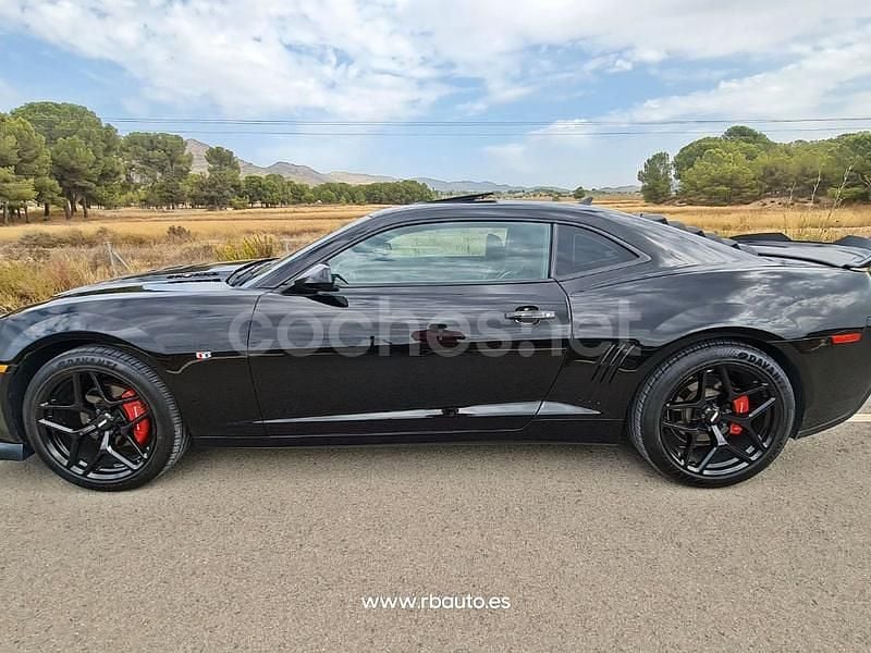 Usado Chevrolet Camaro 405 CV (297 kW) 2014 Negro Coupe