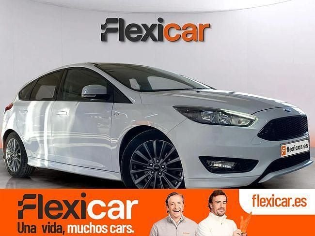 Blanco Usado 2018 Ford Focus ST-Line Berlina | 13.290 € (Precio justo) - Imagen 1/4
