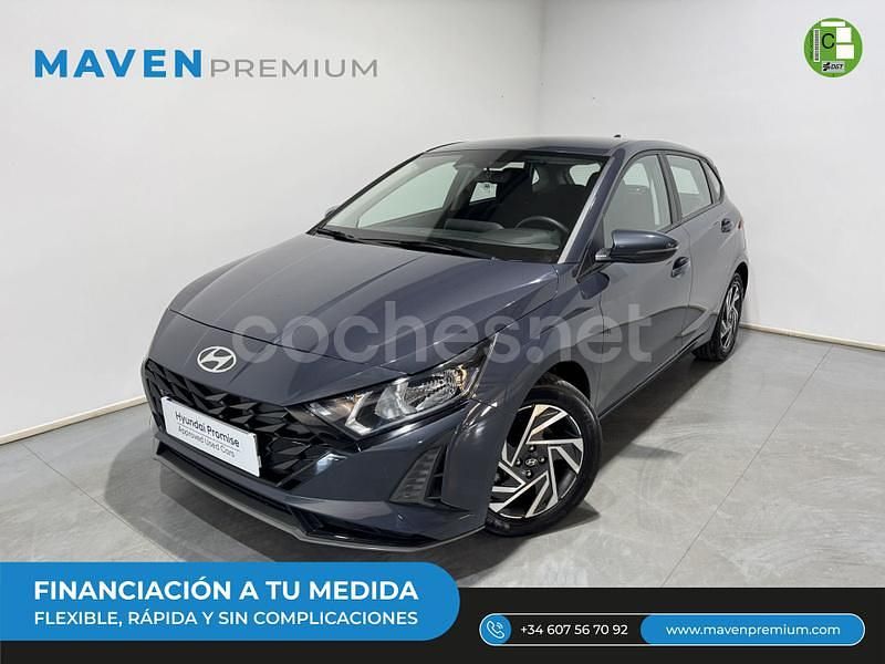 Gris / plata Usado 2024 Hyundai i20 Berlina | 18.500 € (Precio justo) - Imagen 1/4