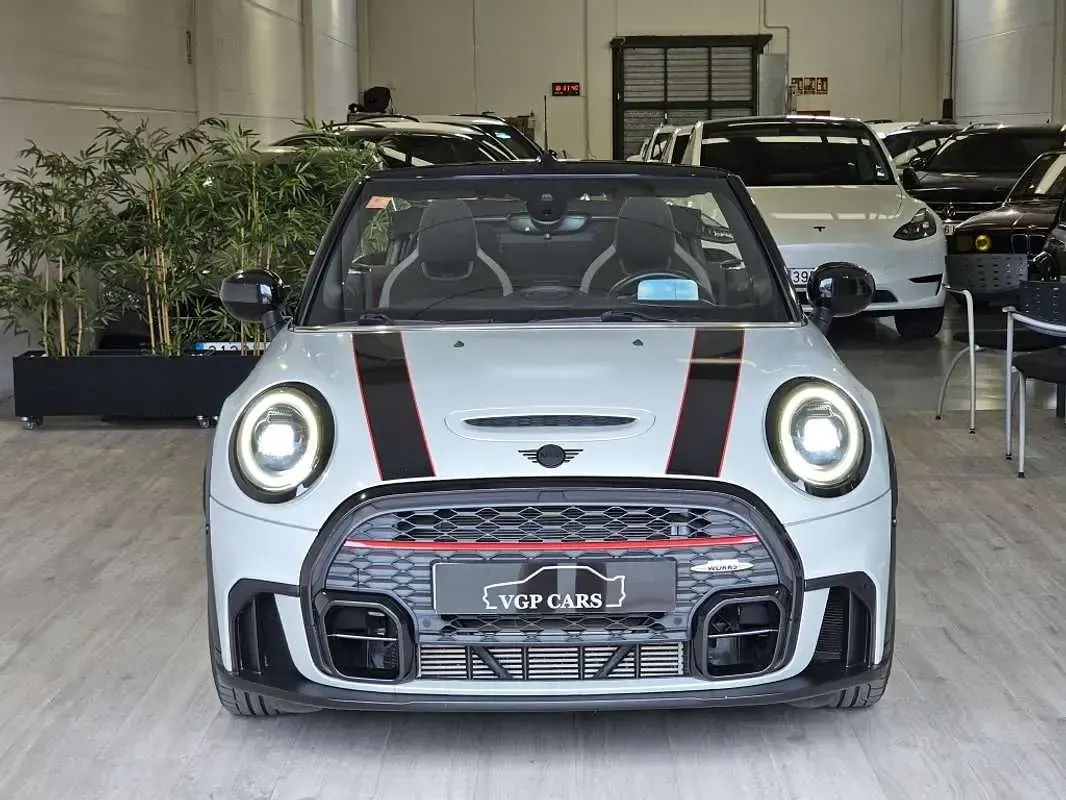 Usado Mini John Cooper Works Cabriolet 231 CV (169 kW) 2021 Gris Descapotable