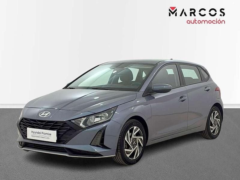 Azul Usado 2024 Hyundai i20 Utilitario | 13.500 € (Precio justo) - Imagen 1/4