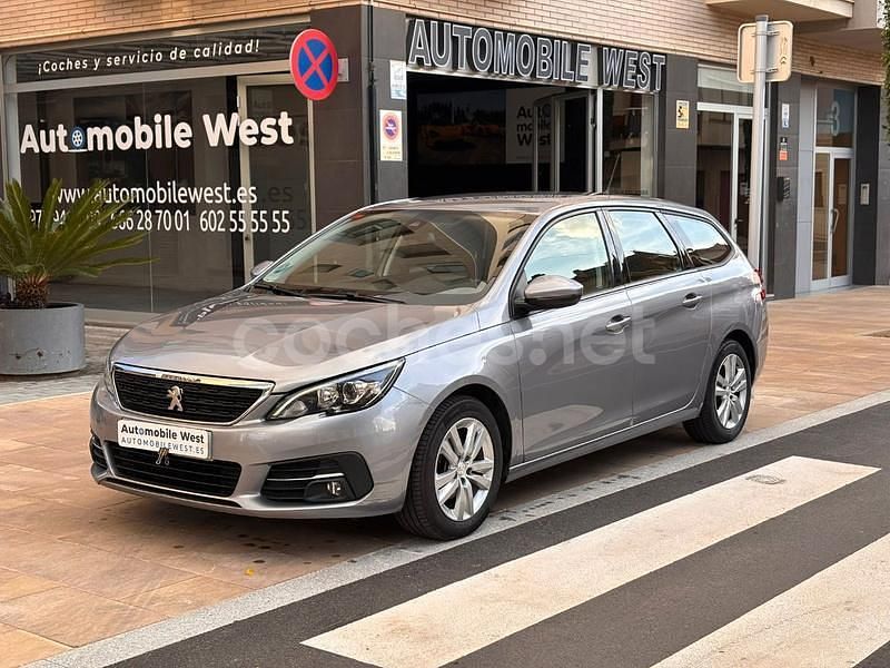 Gris / plata Usado 2021 Peugeot 308 SW Active Familiar | 10.000 € (Buen precio) - Imagen 1/4