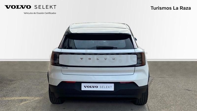Usado Volvo EX30 Plus 200 kW (272 HP) 2024 Eléctrico SUV