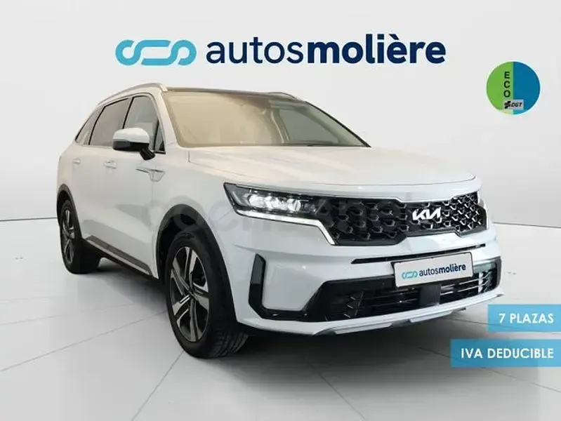 Usado Kia Sorento Plus 230 CV (169 kW) 2024 Gris / plata SUV