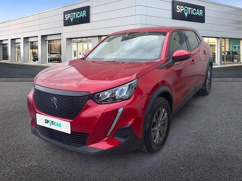 Usado Peugeot 2008 Style 100 CV (73 kW) 2021 Rojo SUV