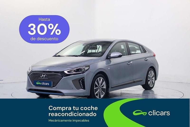 Usado Hyundai Ioniq Style 105 CV (77 kW) 2017 Plateado Utilitario
