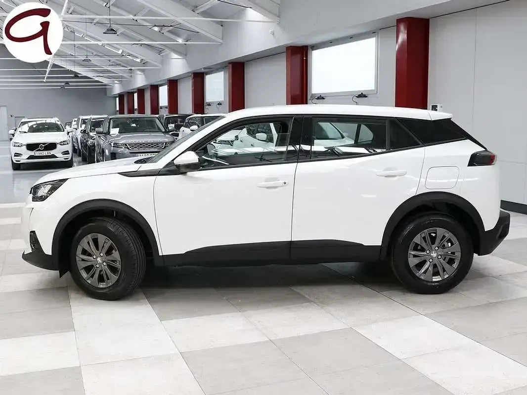 Usado Peugeot 2008 Active 101 CV (74 kW) 2021 Blanco SUV