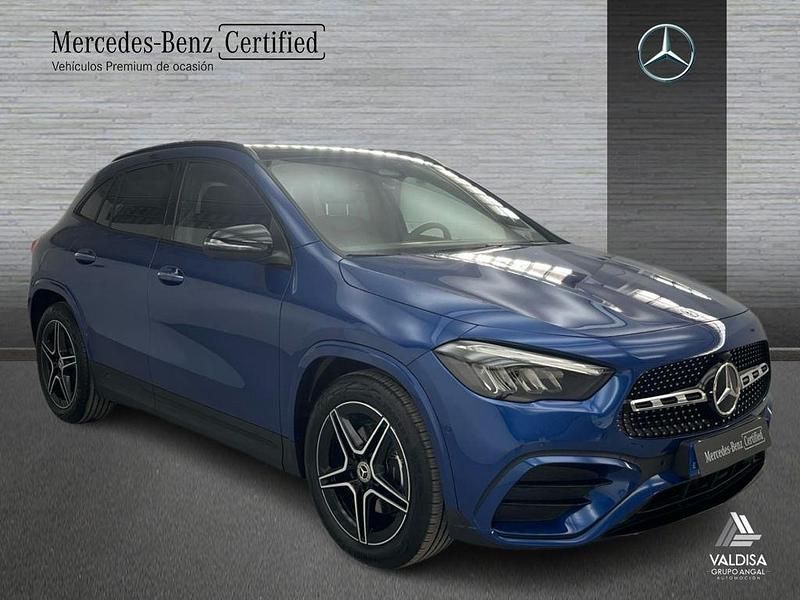 Nuevo Mercedes GLA200 AMG line 150 CV (110 kW) 2025 Azul SUV