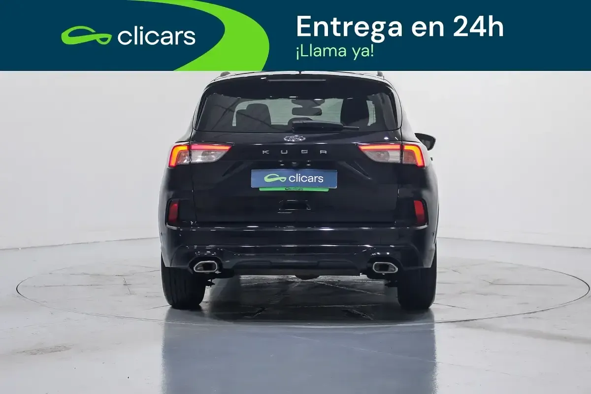 Usado Ford Kuga ST-Line 150 CV (110 kW) 2022 Negro SUV