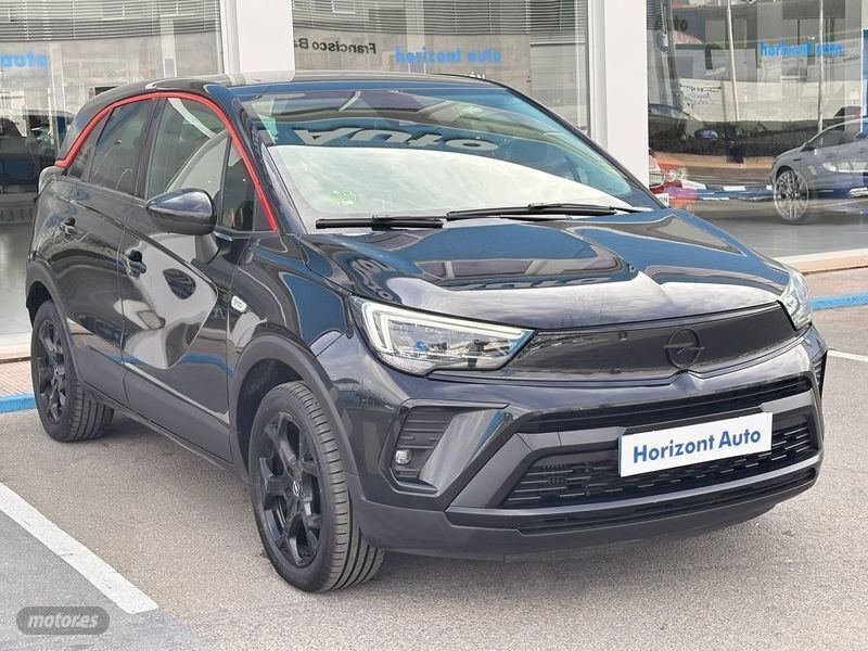 Negro Usado 2022 Opel Crossland X GS Line SUV | 21.970 € - Imagen 1/4