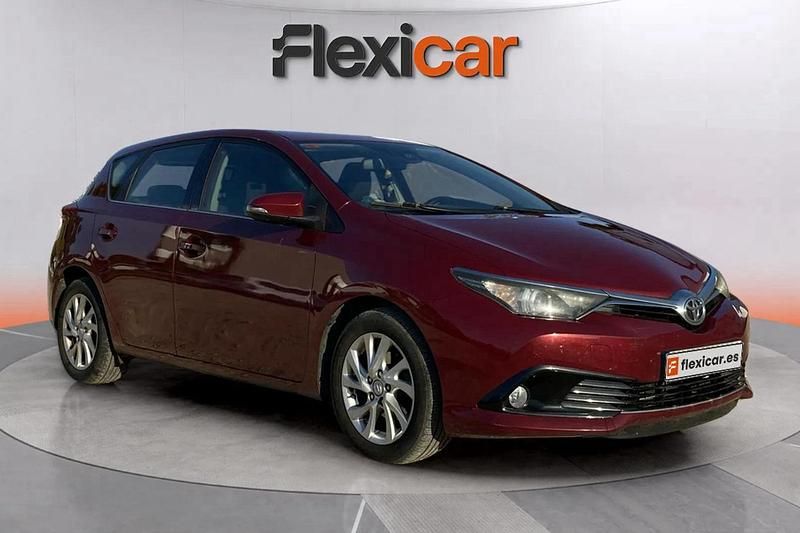 Rojo Usado 2017 Toyota Auris Active Utilitario | 10.270 € (Buen precio) - Imagen 1/4