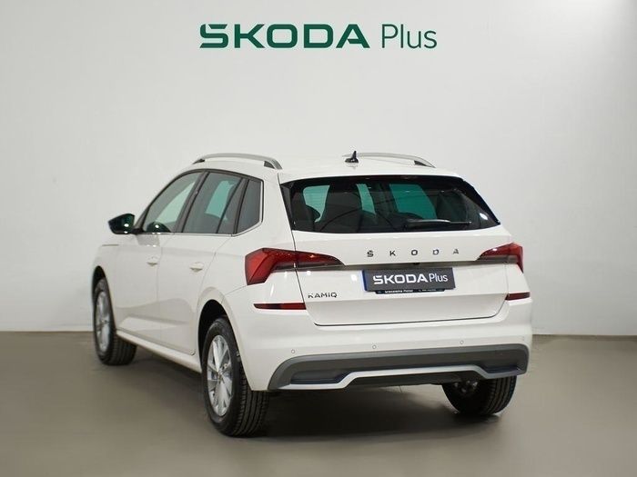 Blanco Usado 2024 Skoda Kamiq Ambition SUV | 20.900 € (Precio justo) - Imagen 1/4
