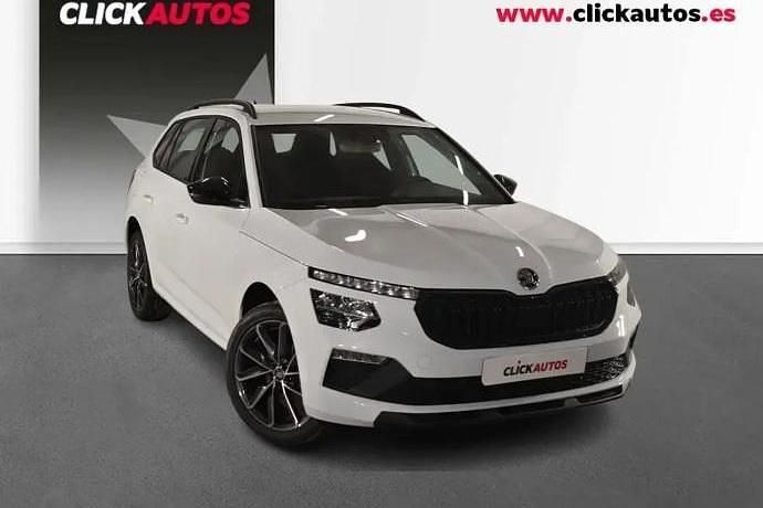 Usado Skoda Kamiq Sport 150 CV (110 kW) 2025 Plata SUV