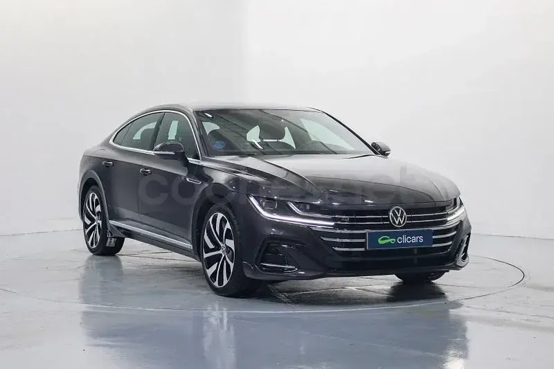 Usado VW Arteon R-line 218 HP (160 kW) 2021 Cinzento Sedan