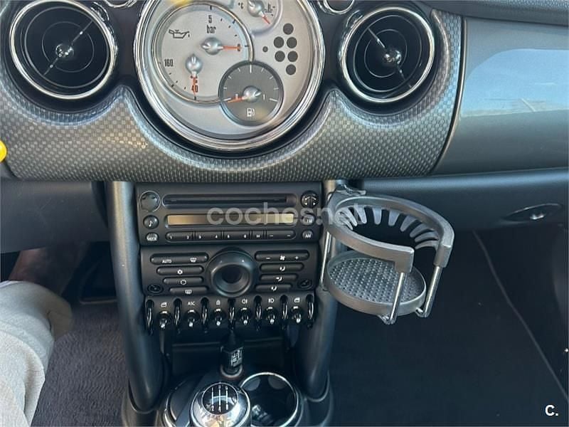 Usado Mini Cooper 116 CV (85 kW) 2006 Gris / plata Utilitario