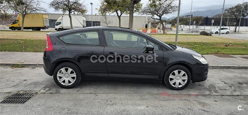 Usado Citroën C4 90 CV (66 kW) 2010 Negro Berlina