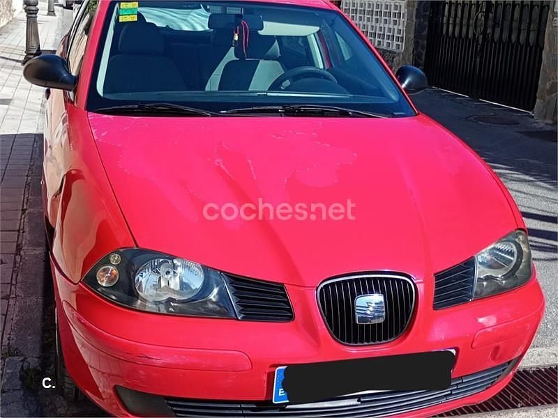 Usado Seat Ibiza Stella 64 HP (47 kW) 2004 Vermelho Citadino