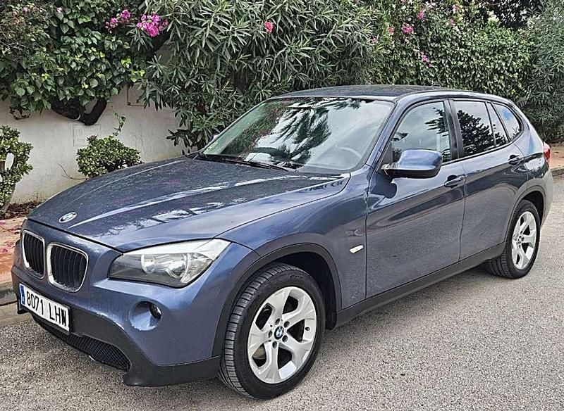 Gris / plata Usado 2011 BMW X1 SUV | 7500 € (Precio justo) - Imagen 1/4