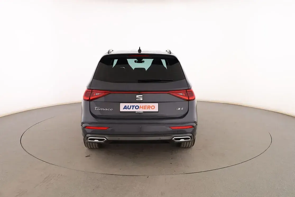 Usado Seat Tarraco 4Drive 190 CV (139 kW) 2022 Gris SUV
