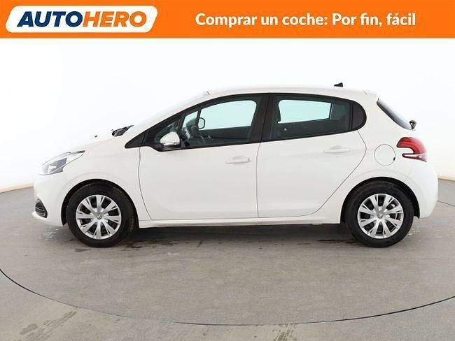 Usado Peugeot 208 Active 82 CV (60 kW) 2019 Blanco Utilitario