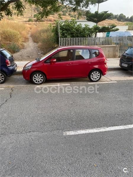 Rojo Usado 2007 Honda Jazz ES Utilitario | 4000 € - Imagen 1/4
