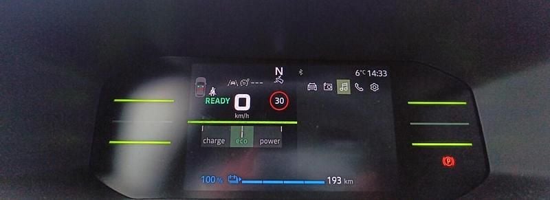 Usado Dacia Spring Expression 47 kW (65 CV) 2025 Blanco Utilitario