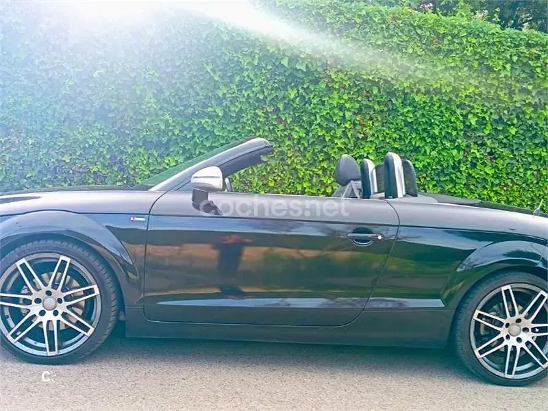 Usado Audi TT Roadster 170 CV (125 kW) 2010 Negro Descapotable