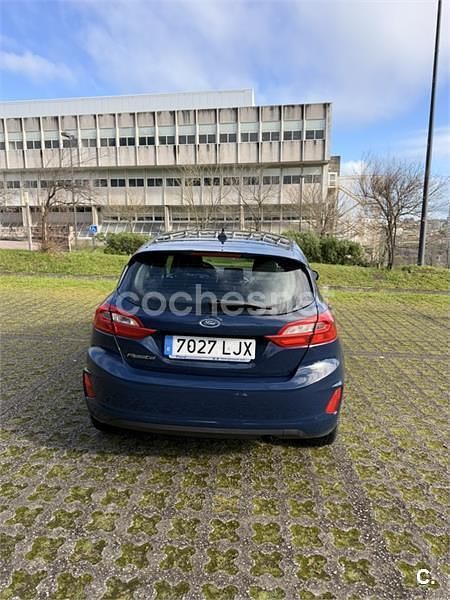 Usado Ford Fiesta Trend 75 CV (55 kW) 2020 Azul Berlina