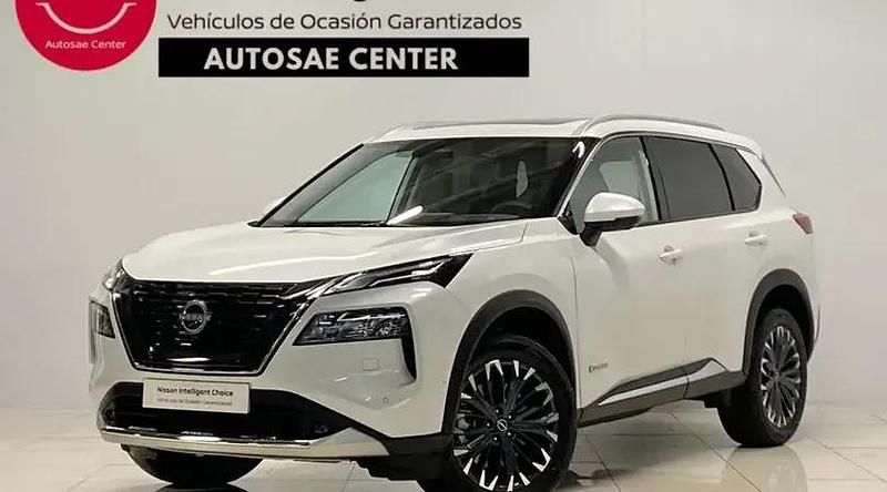 Lunar white Nuevo 2025 Nissan X-Trail Tekna SUV | 42.900 € (Caro) - Imagen 1/4