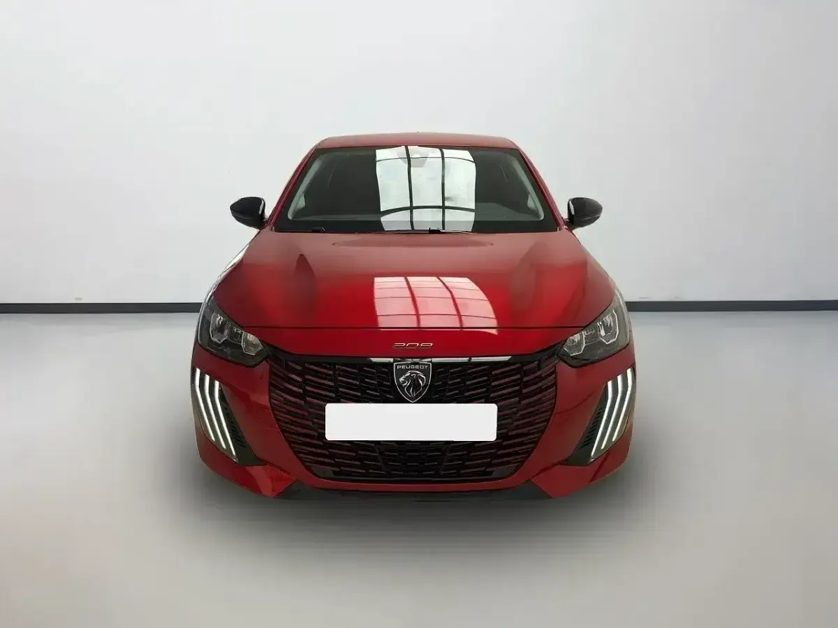 Nuevo Peugeot 208 Allure 110 CV (80 kW) 2025 Rojo Utilitario