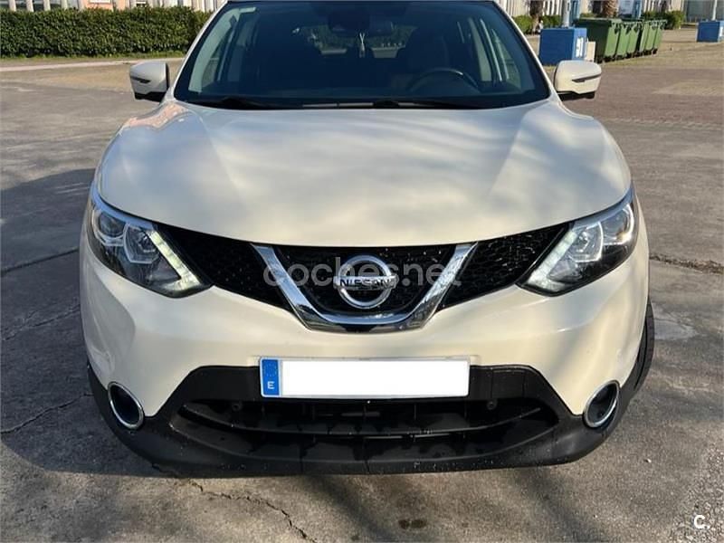 Usado Nissan Qashqai N-Connecta 115 CV (84 kW) 2016 Blanco SUV