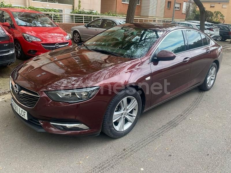 Granate Usado 2019 Opel Insignia Selective Berlina | 9995 € (Buen precio) - Imagen 1/4