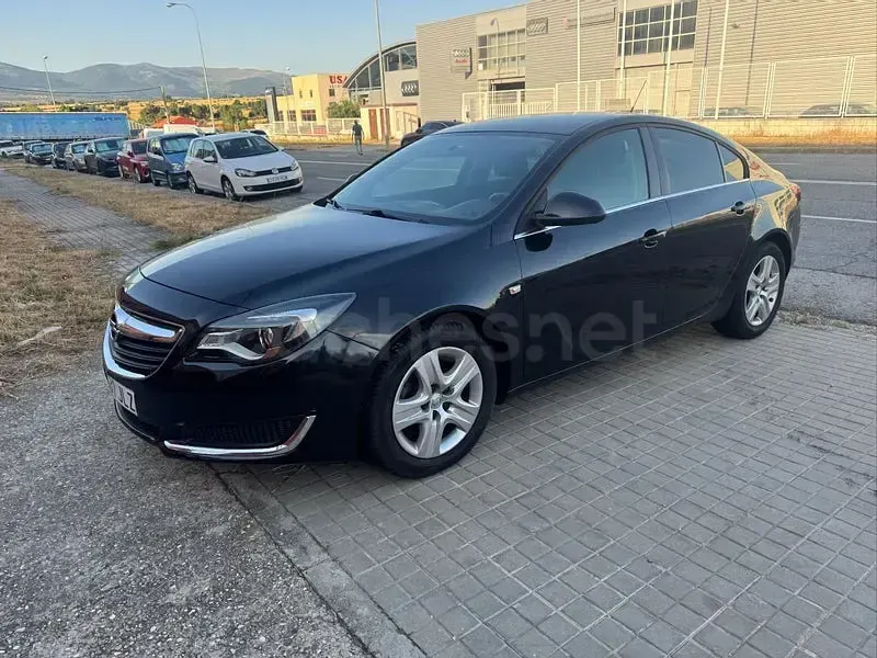Usado Opel Insignia Excellence 136 CV (100 kW) 2016 Negro Berlina